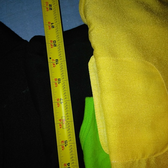 Tops! - Picture 8 of 8